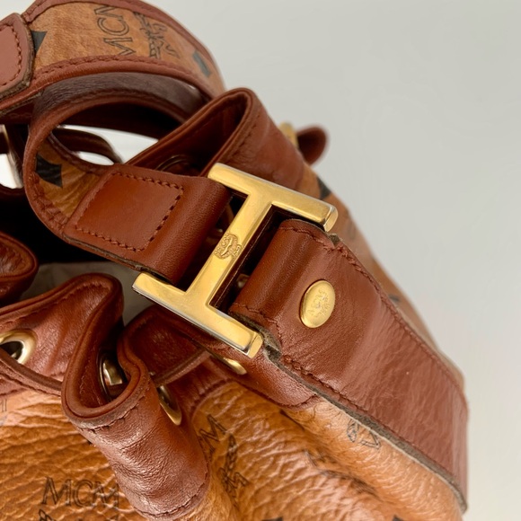 VGUC Authentic MCM Visetos Drawstring Bucket Shoulder Bag - Picture 11 of 15